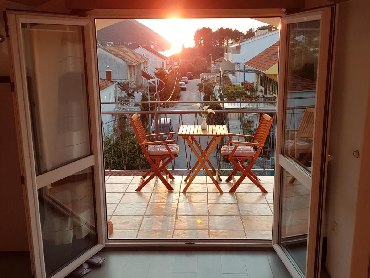 Apartmani Mlaja Trpanj Extérieur photo