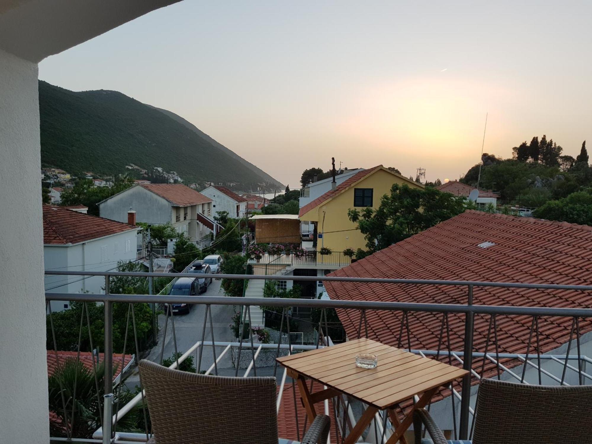 Apartmani Mlaja Trpanj Chambre photo